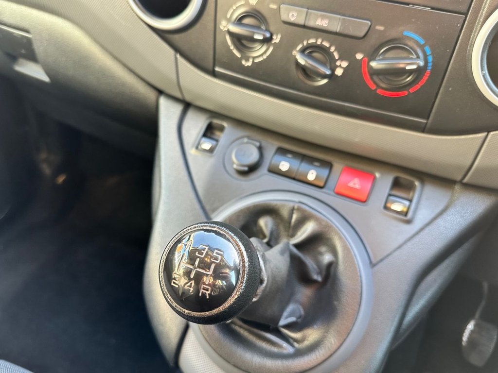 Used Peugeot Partner 2018 for sale - 77176512: Photo 12