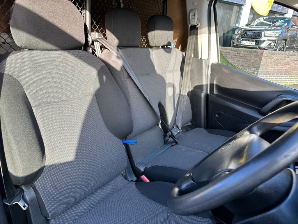 Used Peugeot Partner 2018 for sale - 77176512: Photo 15