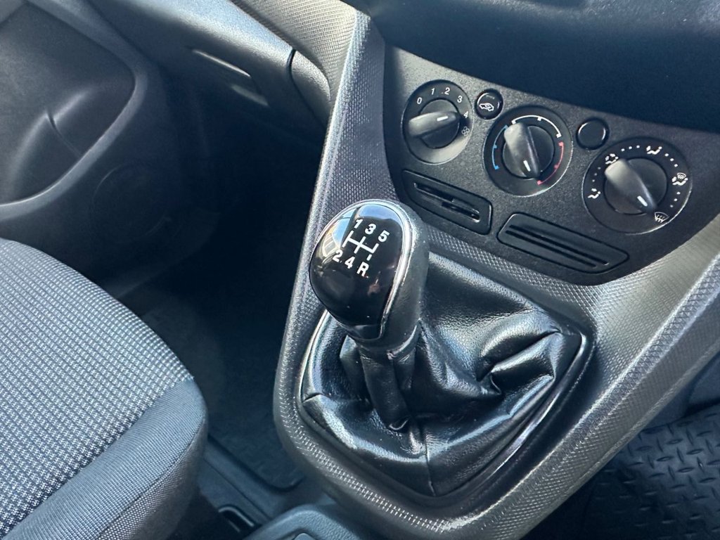 Used Ford Transit Connect 2015 for sale - 77176511: Photo 20