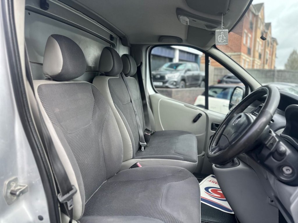 Used Vauxhall Vivaro 2013 for sale - 78082303: Photo 12