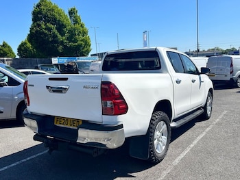 Used Toyota Hilux 2020 for sale - 75176387: Photo