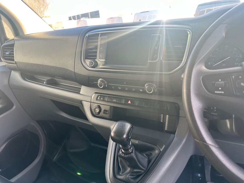 Used Vauxhall Vivaro 2020 for sale - 77176501: Photo 20