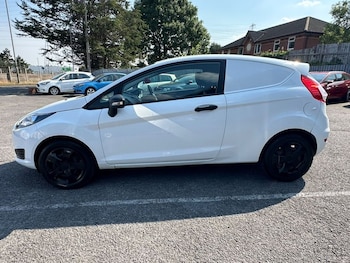 Used Ford Fiesta Van 2013 for sale - 79178122: Photo