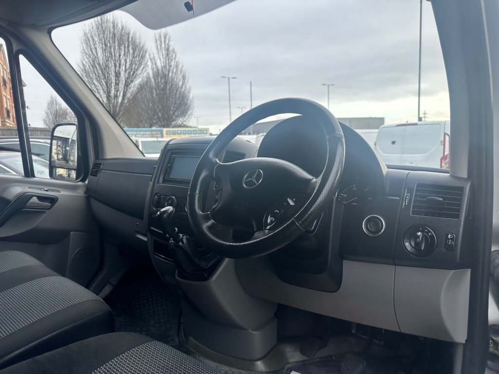 Used Mercedes-Benz Sprinter 2011 for sale - 77720040: Photo 10