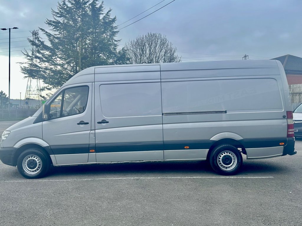 Used Mercedes-Benz Sprinter 2011 for sale - 77720040: Photo 4