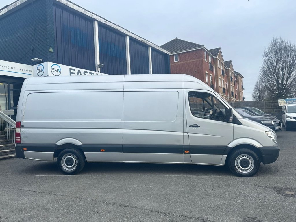 Used Mercedes-Benz Sprinter 2011 for sale - 77720040: Photo 8