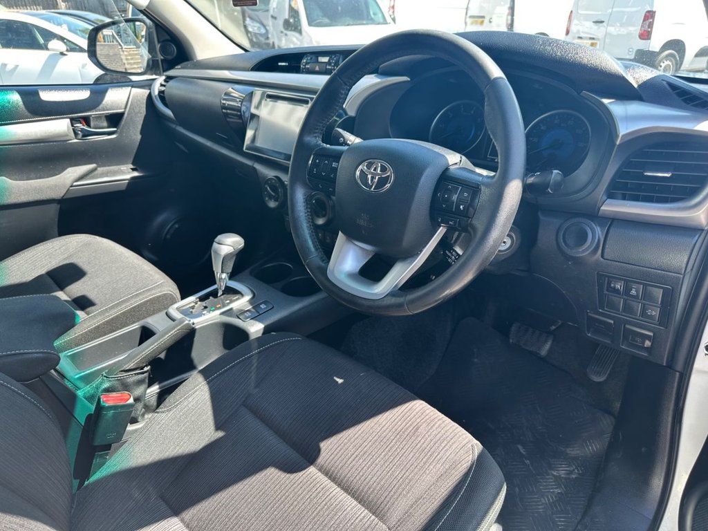 Used Toyota Hilux 2020 for sale - 77176482: Photo 16