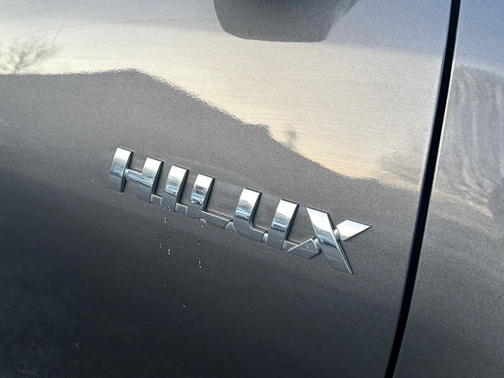 Used Toyota Hilux 2019 for sale - 77176505: Photo 29