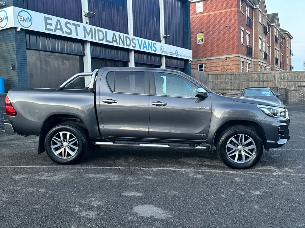 Used Toyota Hilux 2019 for sale - 77176505: Photo 9