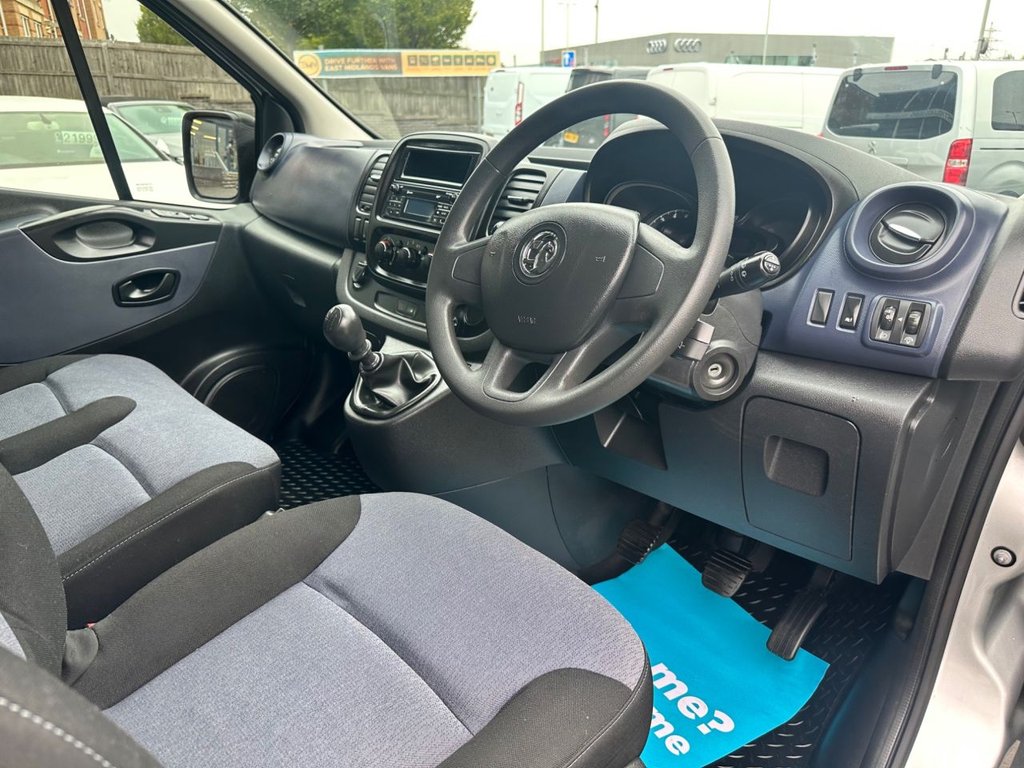 Used Vauxhall Vivaro 2016 for sale - 77176491: Photo 11
