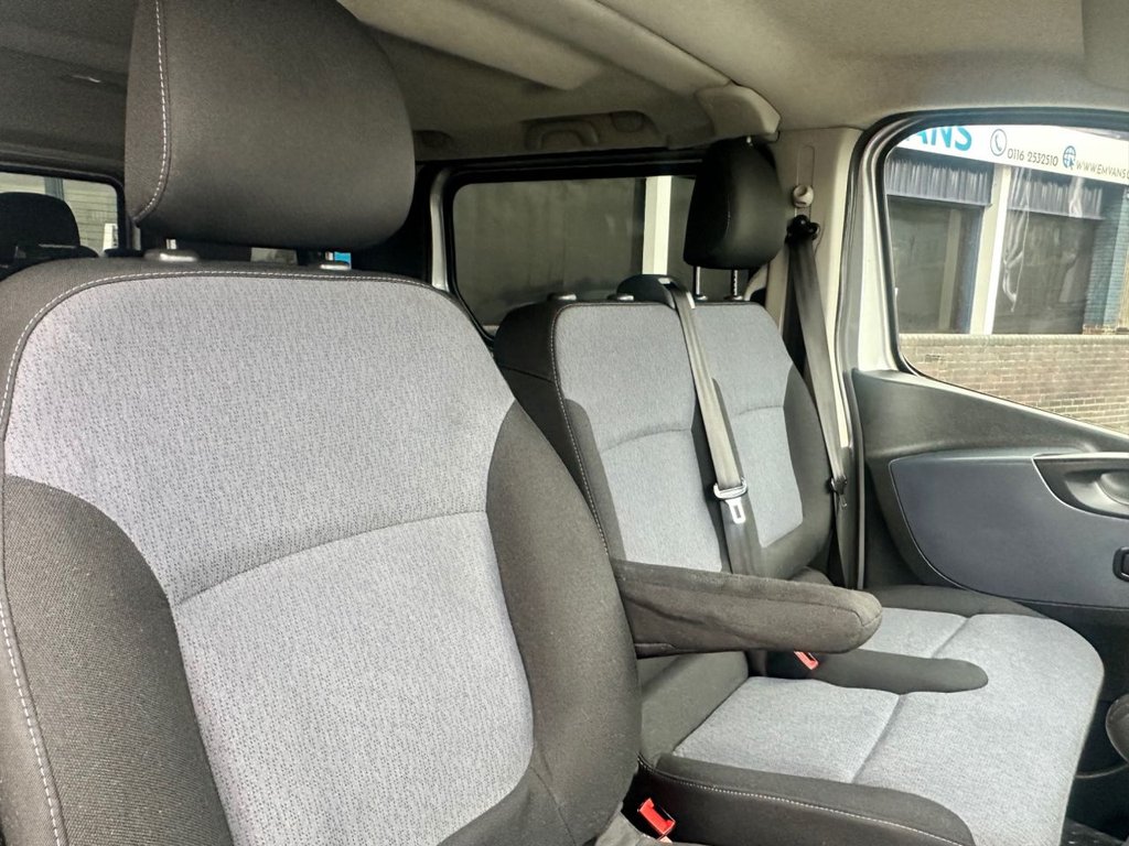 Used Vauxhall Vivaro 2016 for sale - 77176491: Photo 12