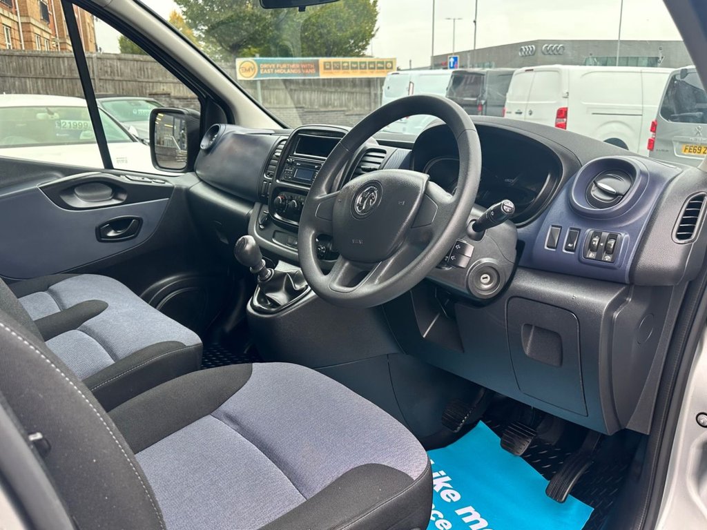 Used Vauxhall Vivaro 2016 for sale - 77176491: Photo 14