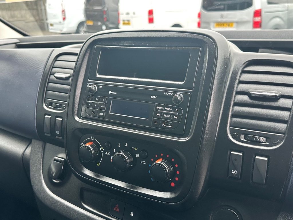 Used Vauxhall Vivaro 2016 for sale - 77176491: Photo 15