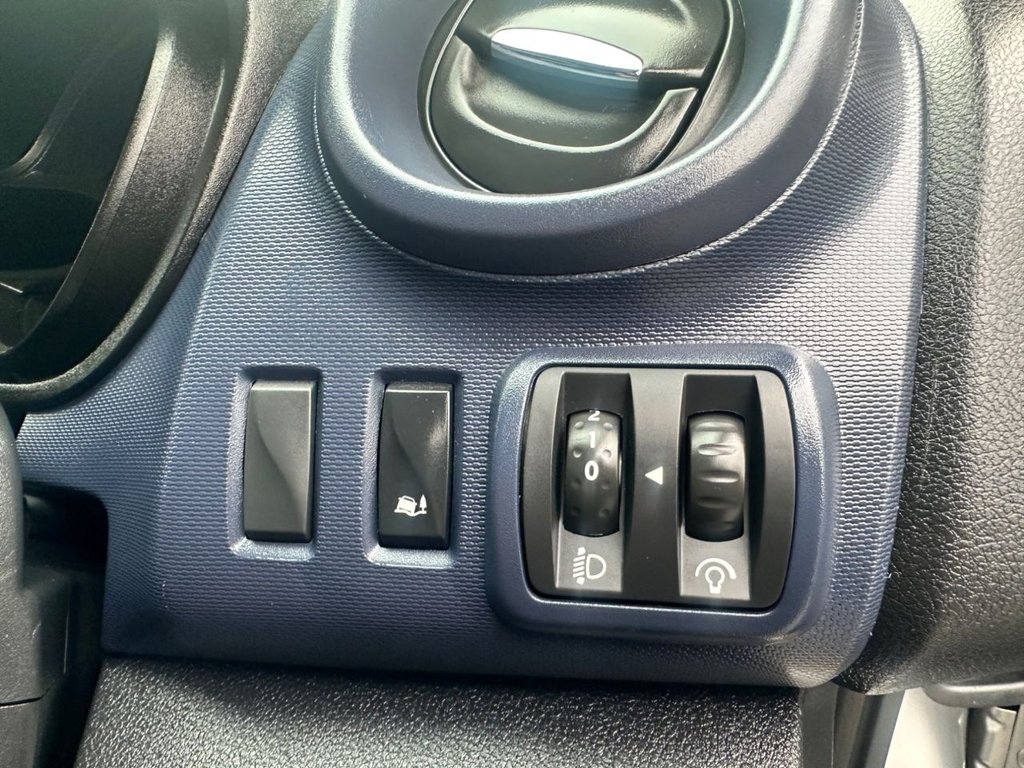 Used Vauxhall Vivaro 2016 for sale - 77176491: Photo 25