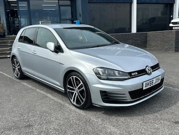 Used Volkswagen Golf 2016 for sale - 79358413: Photo