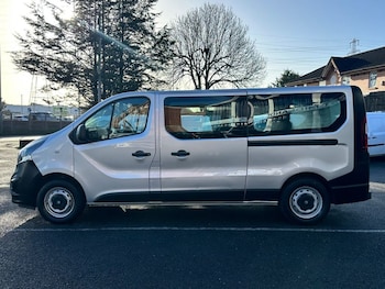 Used Vauxhall Vivaro 2017 for sale - 77176497: Photo