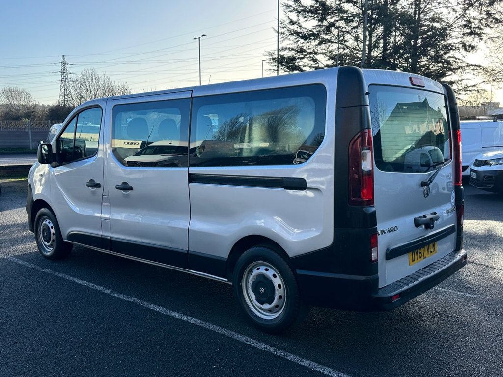 Used Vauxhall Vivaro 2017 for sale - 77176497: Photo 6