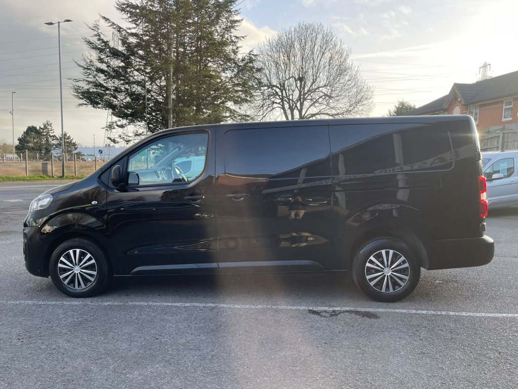 Used Vauxhall Vivaro 2020 for sale - 77666898: Photo 7