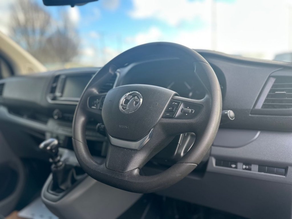 Used Vauxhall Vivaro 2020 for sale - 77188473: Photo 11