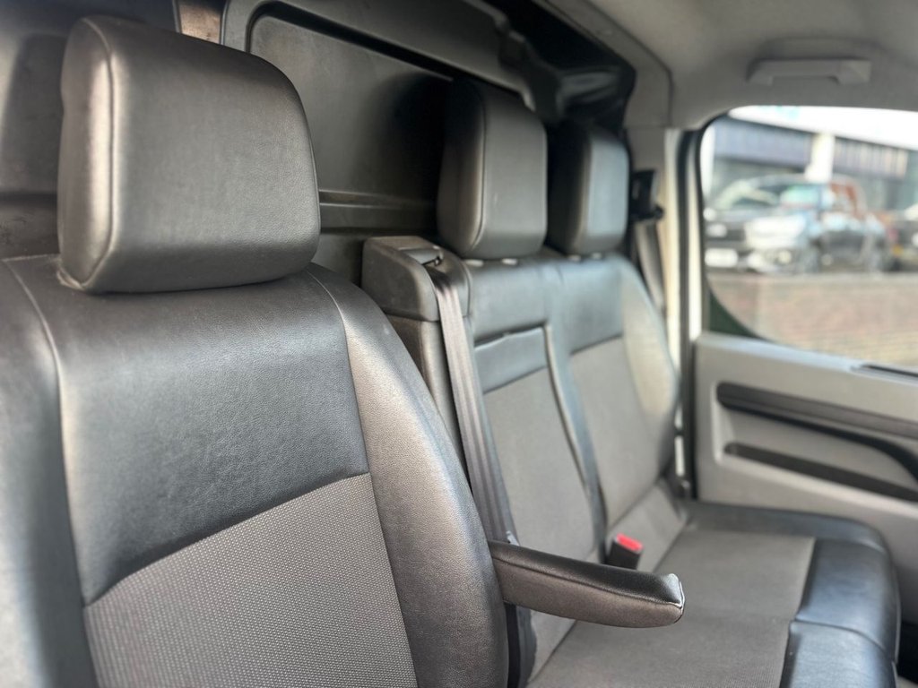 Used Vauxhall Vivaro 2020 for sale - 77188473: Photo 15