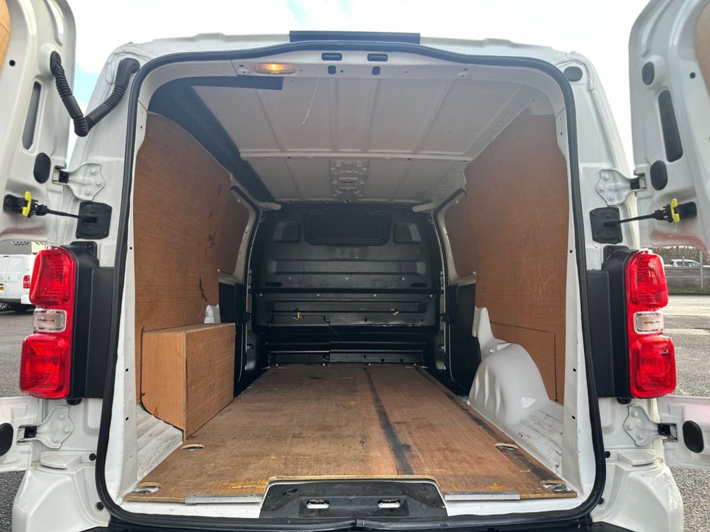 Used Vauxhall Vivaro 2020 for sale - 77188473: Photo 16