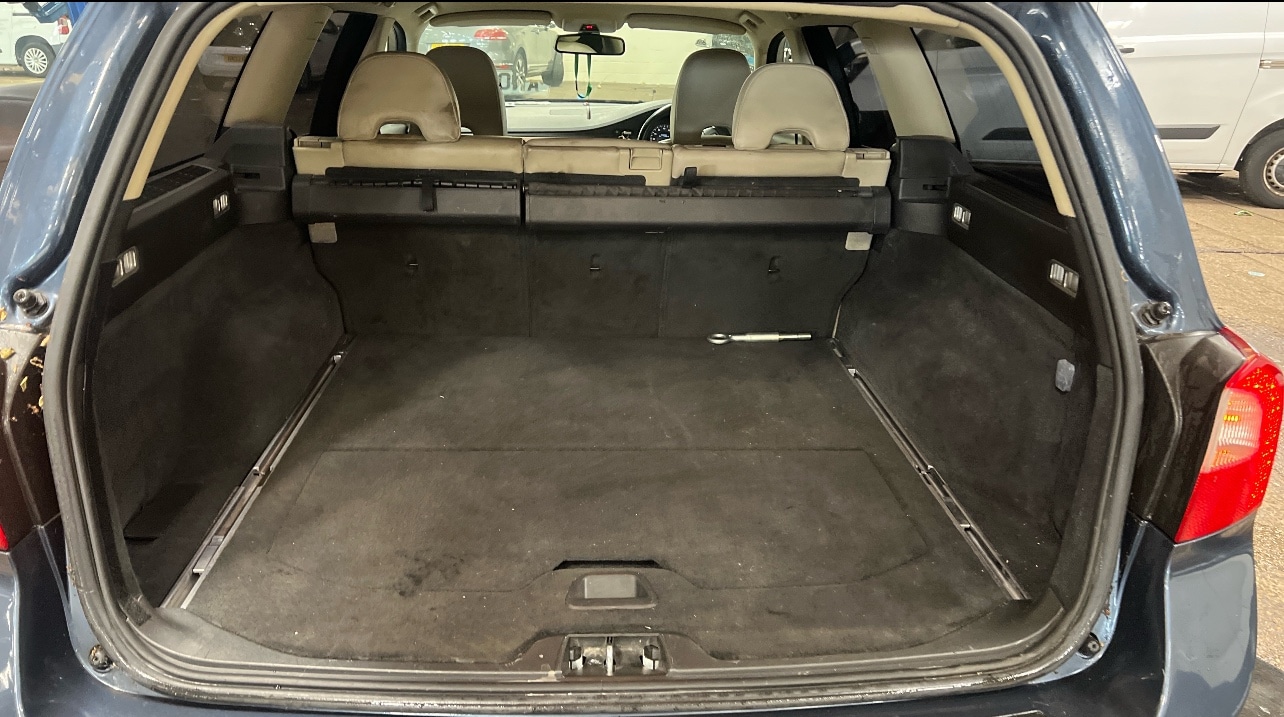 Used Volvo V70 2008 for sale - 76380365: Photo 5