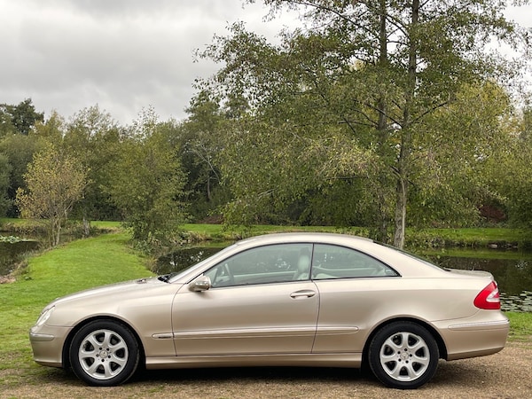 Used Mercedes-Benz CLK 2003 for sale - 76258607: Photo 4