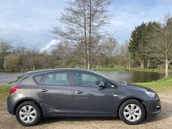 Used Vauxhall Astra 2014 for sale - 78125079: Photo