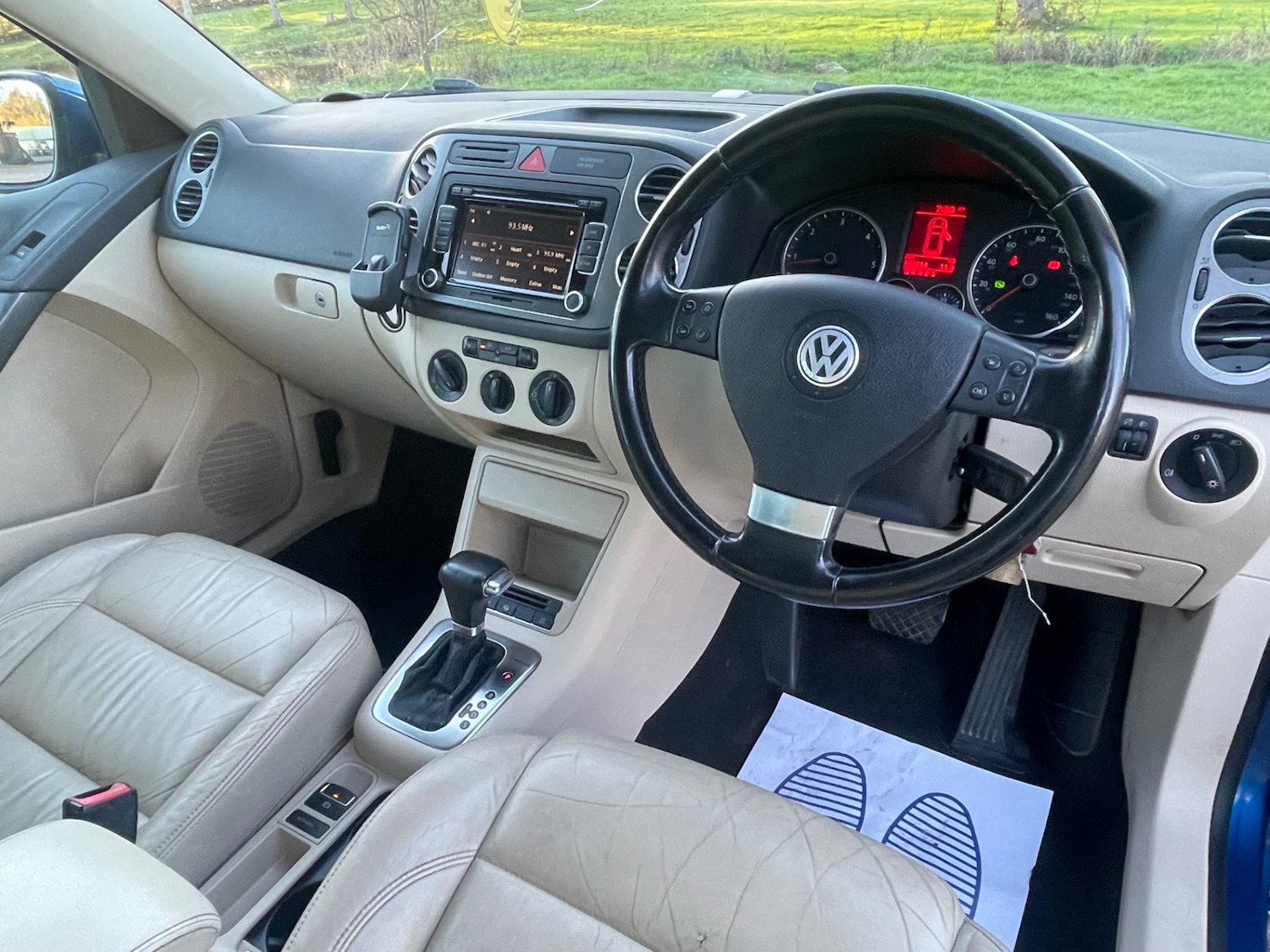 Used Volkswagen Tiguan 2008 for sale - 76799643: Photo 10