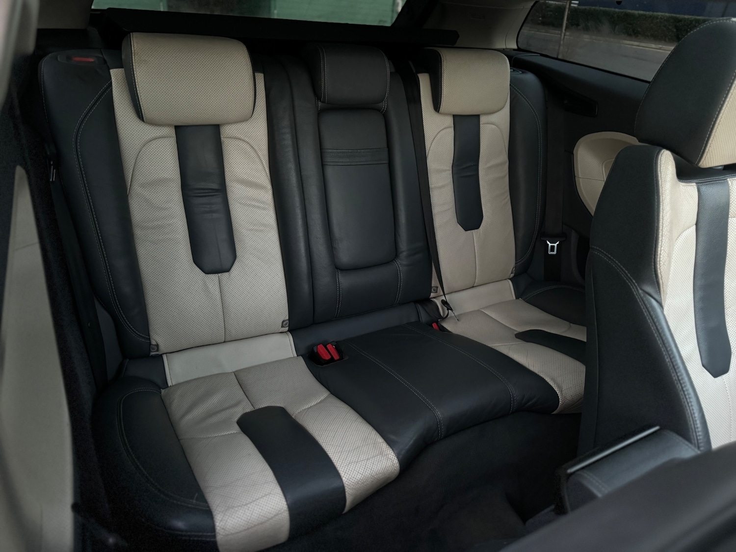 Used Land Rover Range Rover Evoque 2011 for sale - 77457248: Photo 7