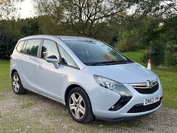 2013 (63) - 2.0 CDTi Exclusiv 5dr * PX WELCOME * DELIVERY AVAILABLE *
