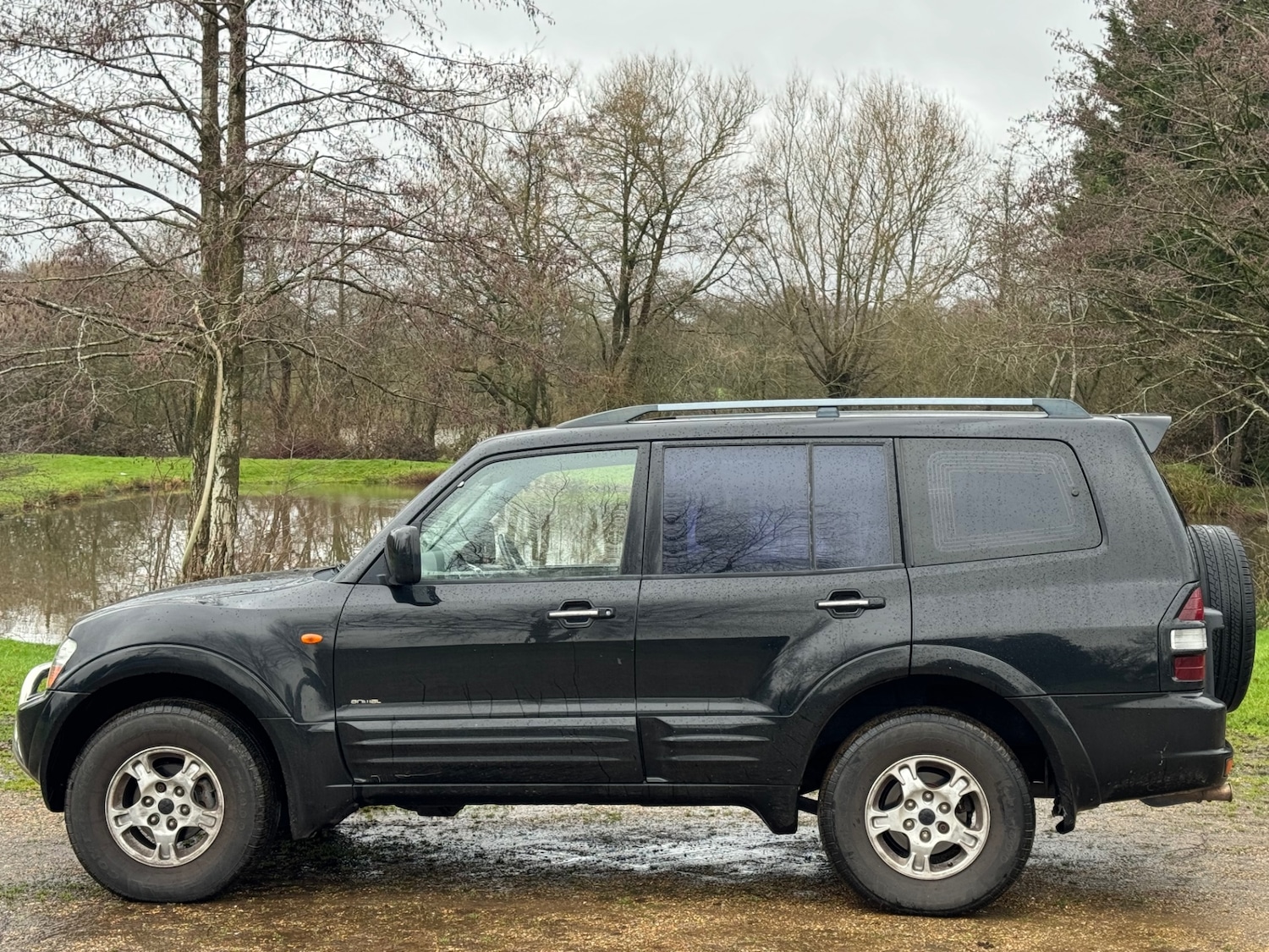 Used Mitsubishi Shogun 2002 for sale - 77213664: Photo 5