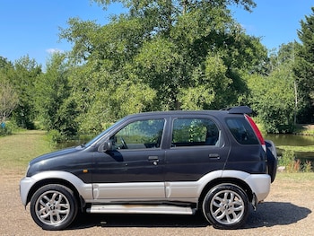 Used Daihatsu Terios 2005 for sale - 79198761: Photo