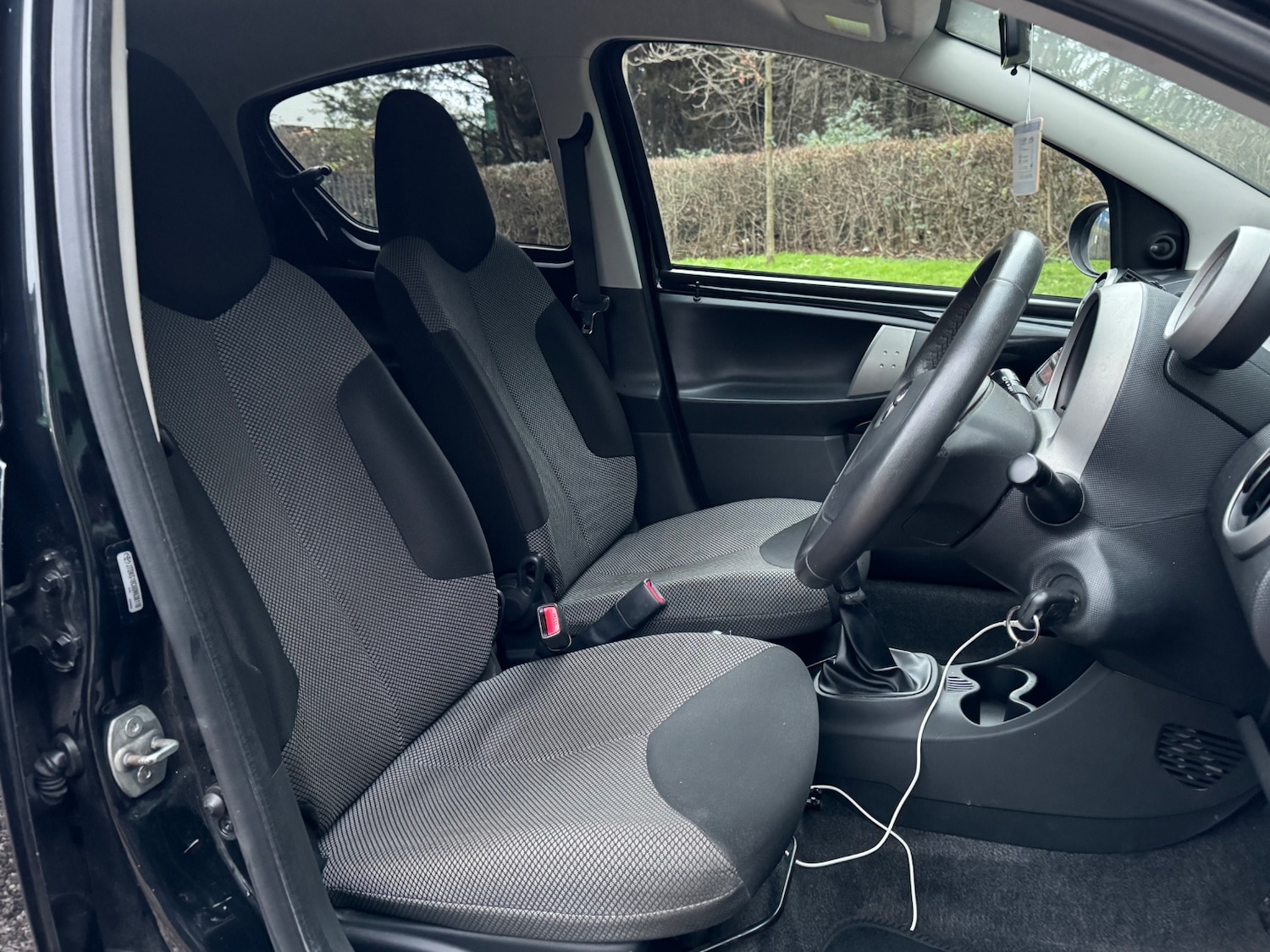 Used Toyota AYGO 2012 for sale - 77457155: Photo 6