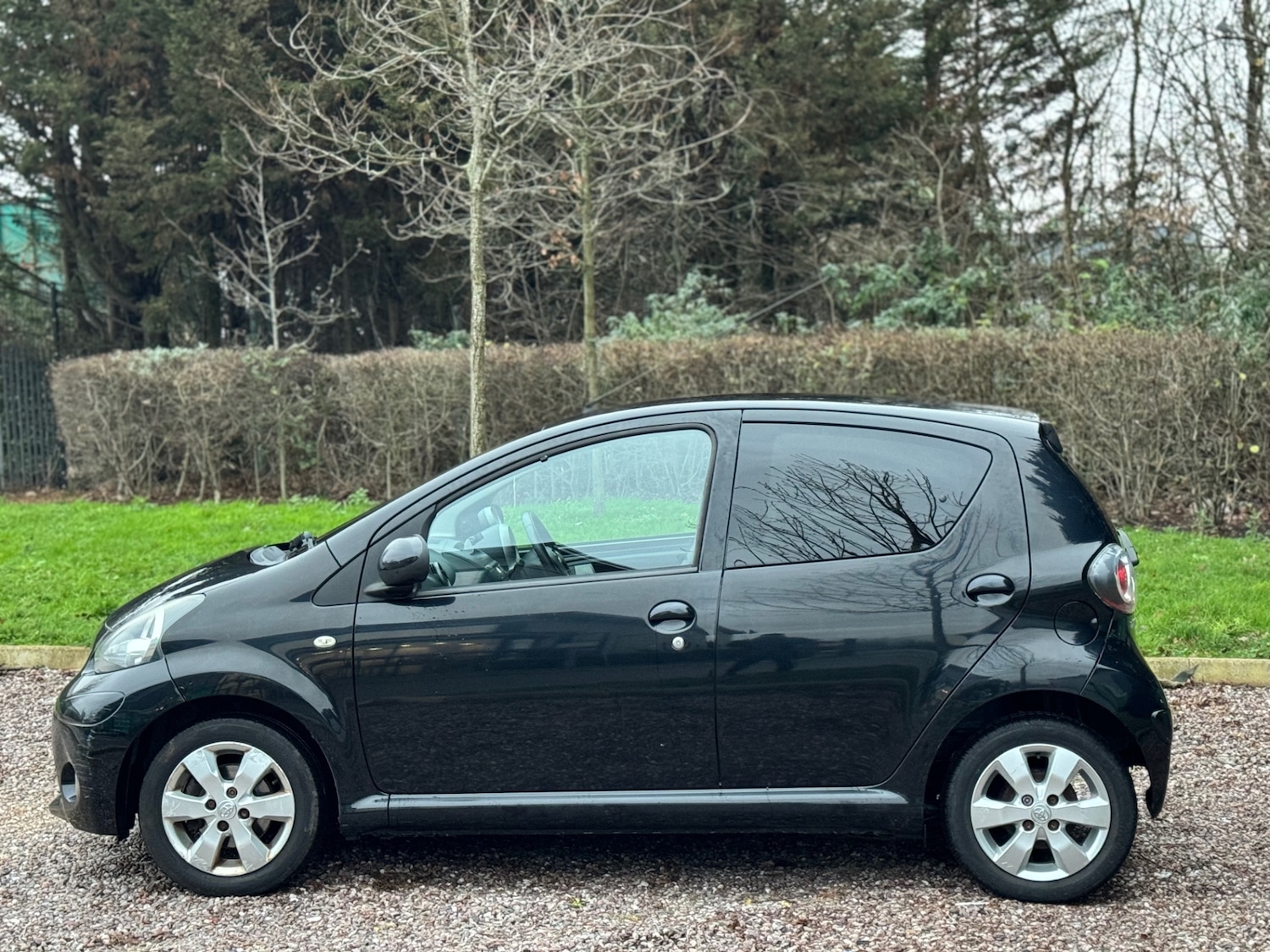 Used Toyota AYGO 2012 for sale - 77457155: Photo 9