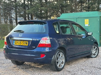 Used Honda Civic 2005 for sale - 77838419: Photo