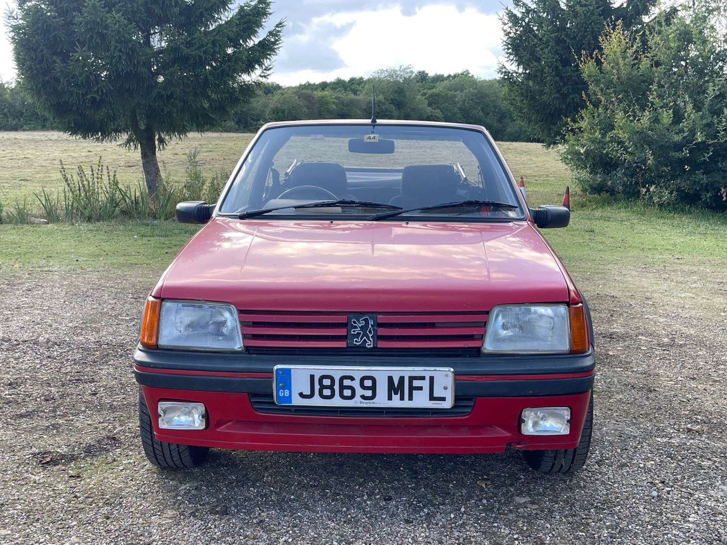 Used Peugeot 205 1991 for sale - 76275934: Photo 4