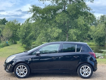 Used Vauxhall Corsa 2012 for sale - 79092556: Photo