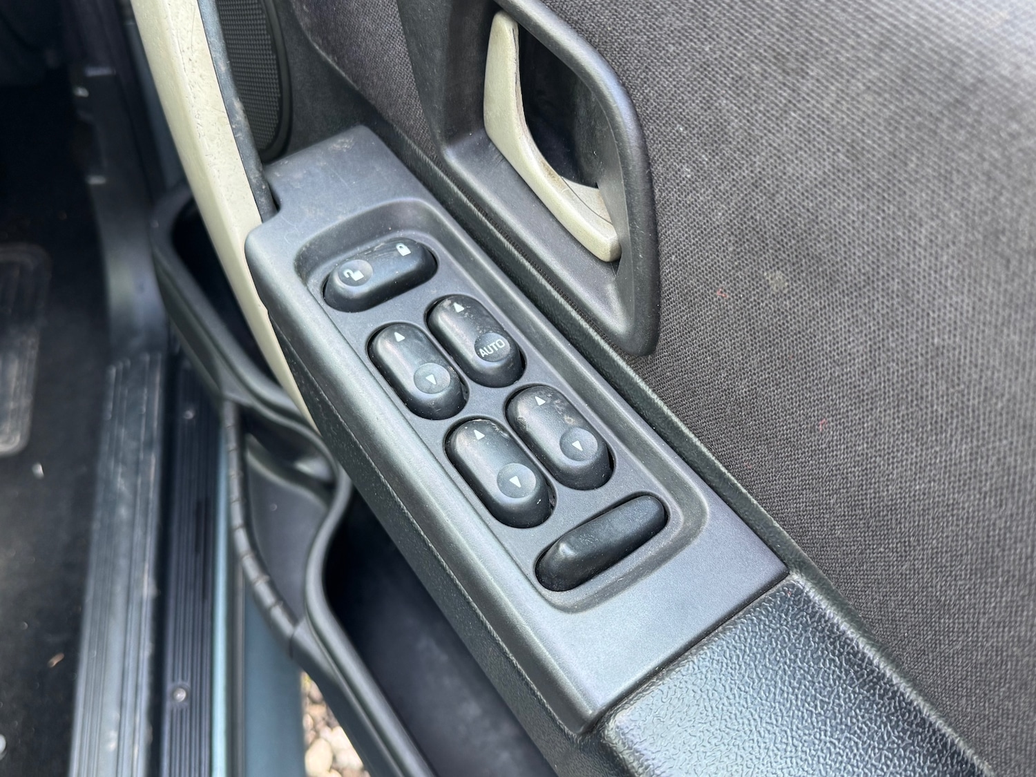 Used Land Rover Freelander 2004 for sale - 77840128: Photo 9