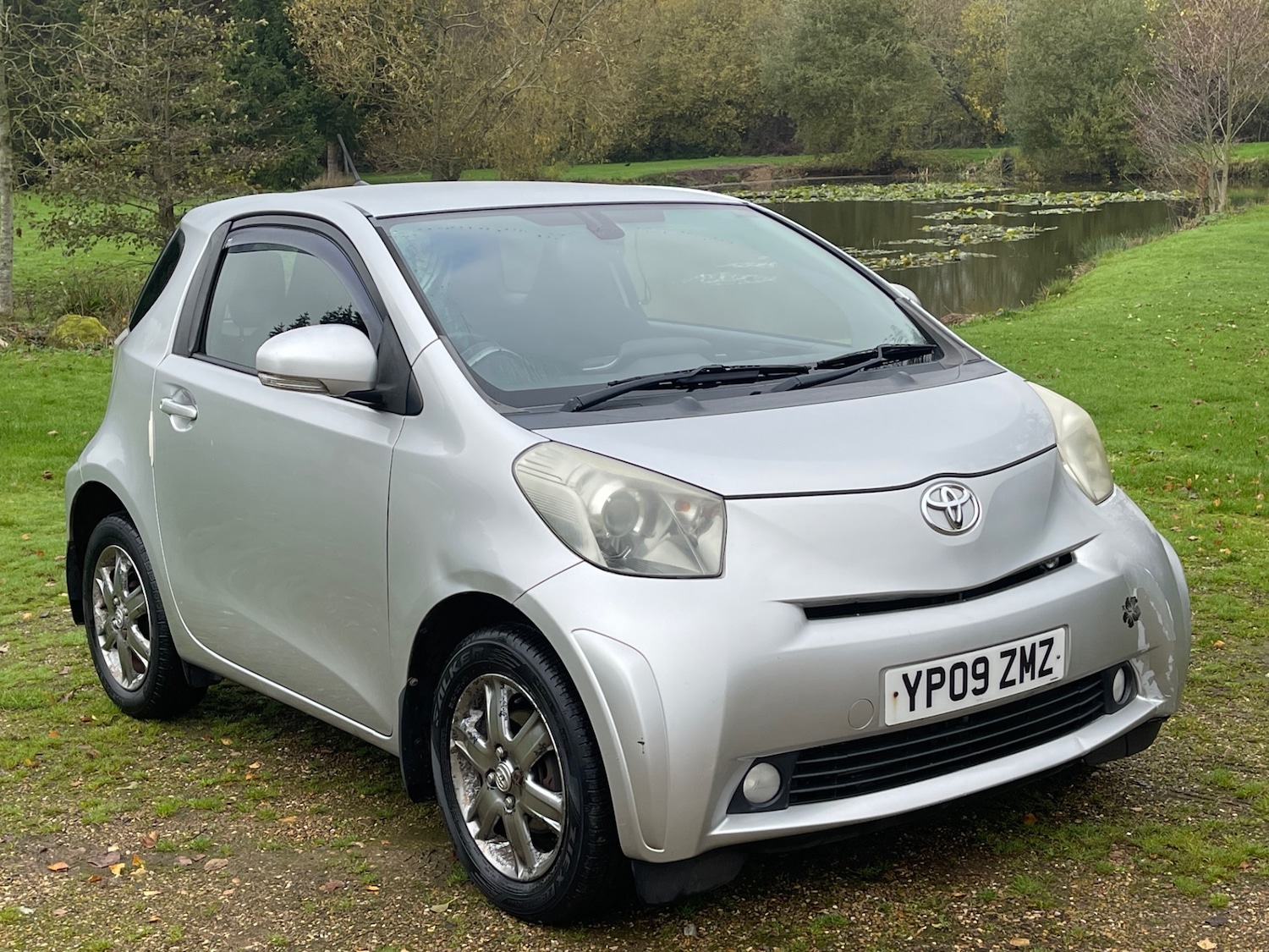 Used Toyota IQ 2009 for sale - 76511742: Photo 1