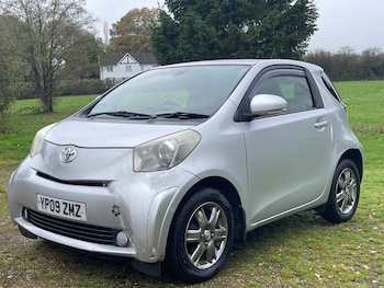 Used Toyota IQ 2009 for sale - 76511742: Photo