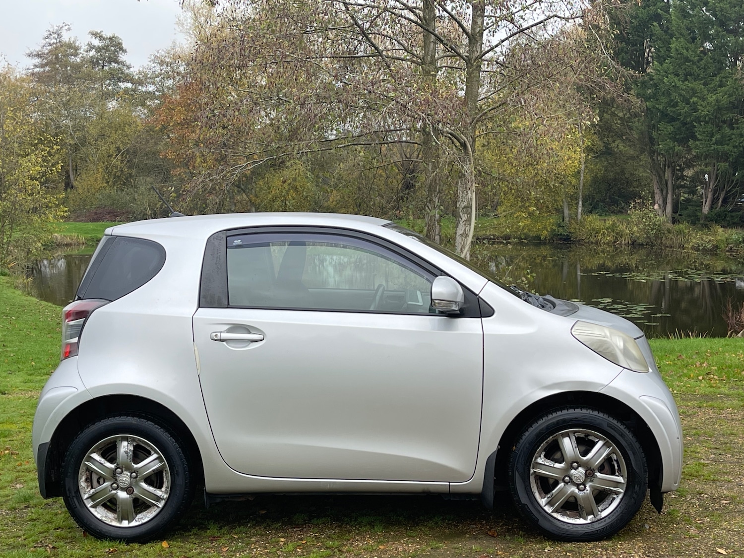 Used Toyota IQ 2009 for sale - 76511742: Photo 3