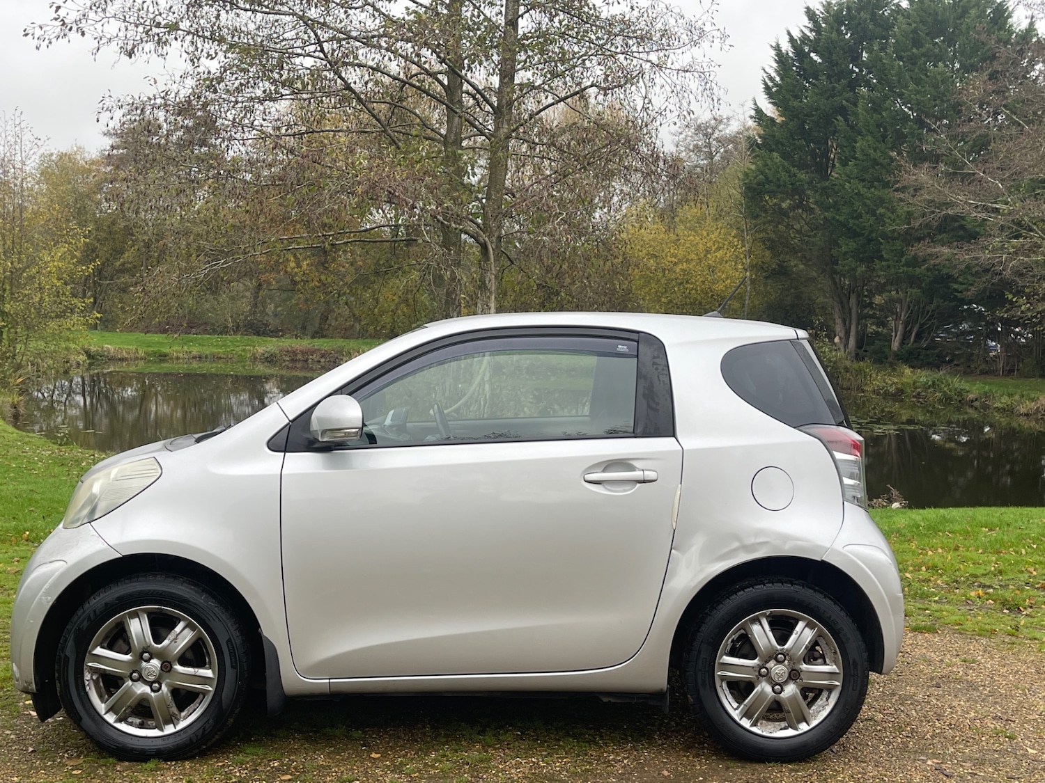 Used Toyota IQ 2009 for sale - 76511742: Photo 4