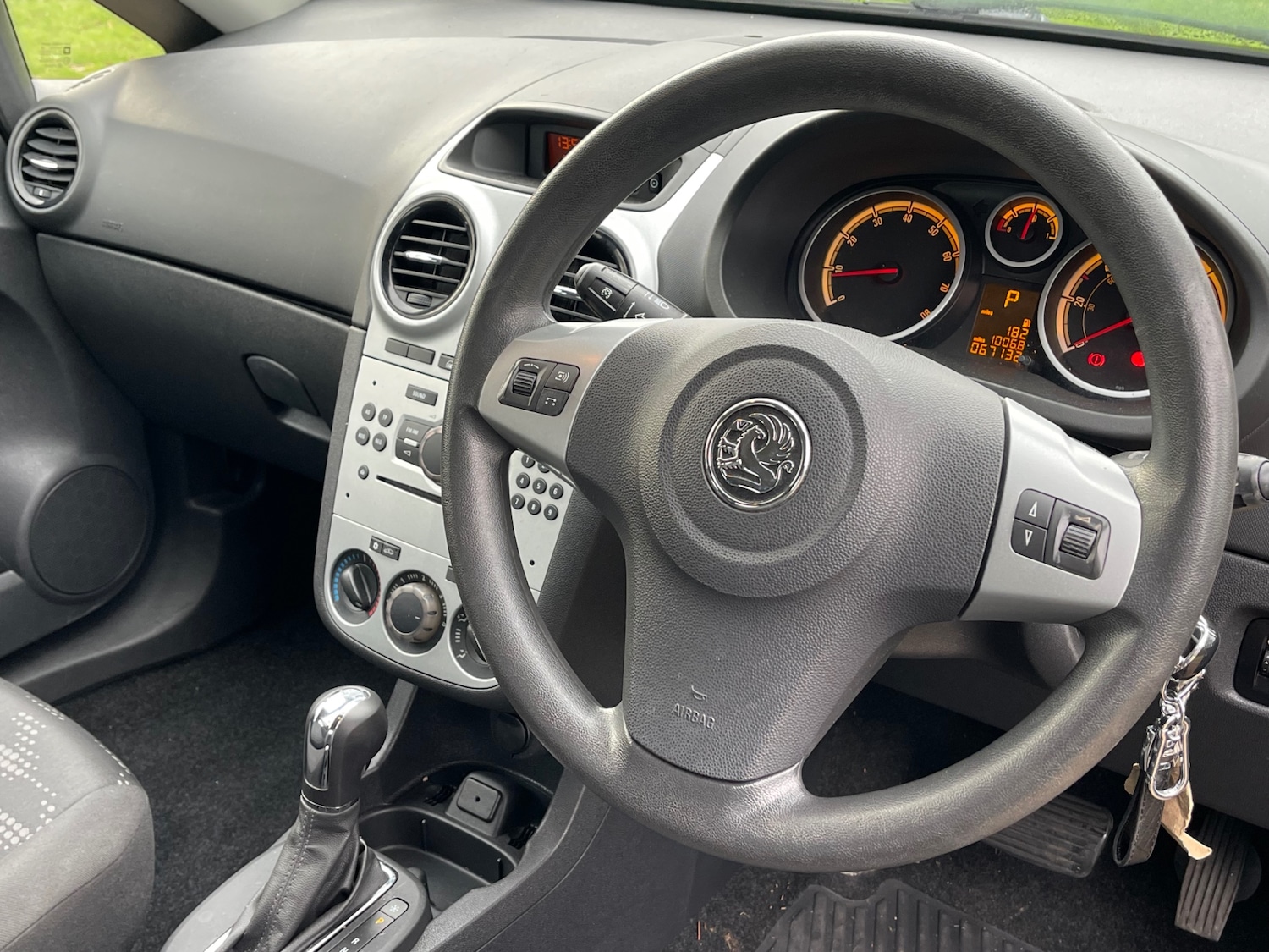 Used Vauxhall Corsa 2011 for sale - 76699726: Photo 11