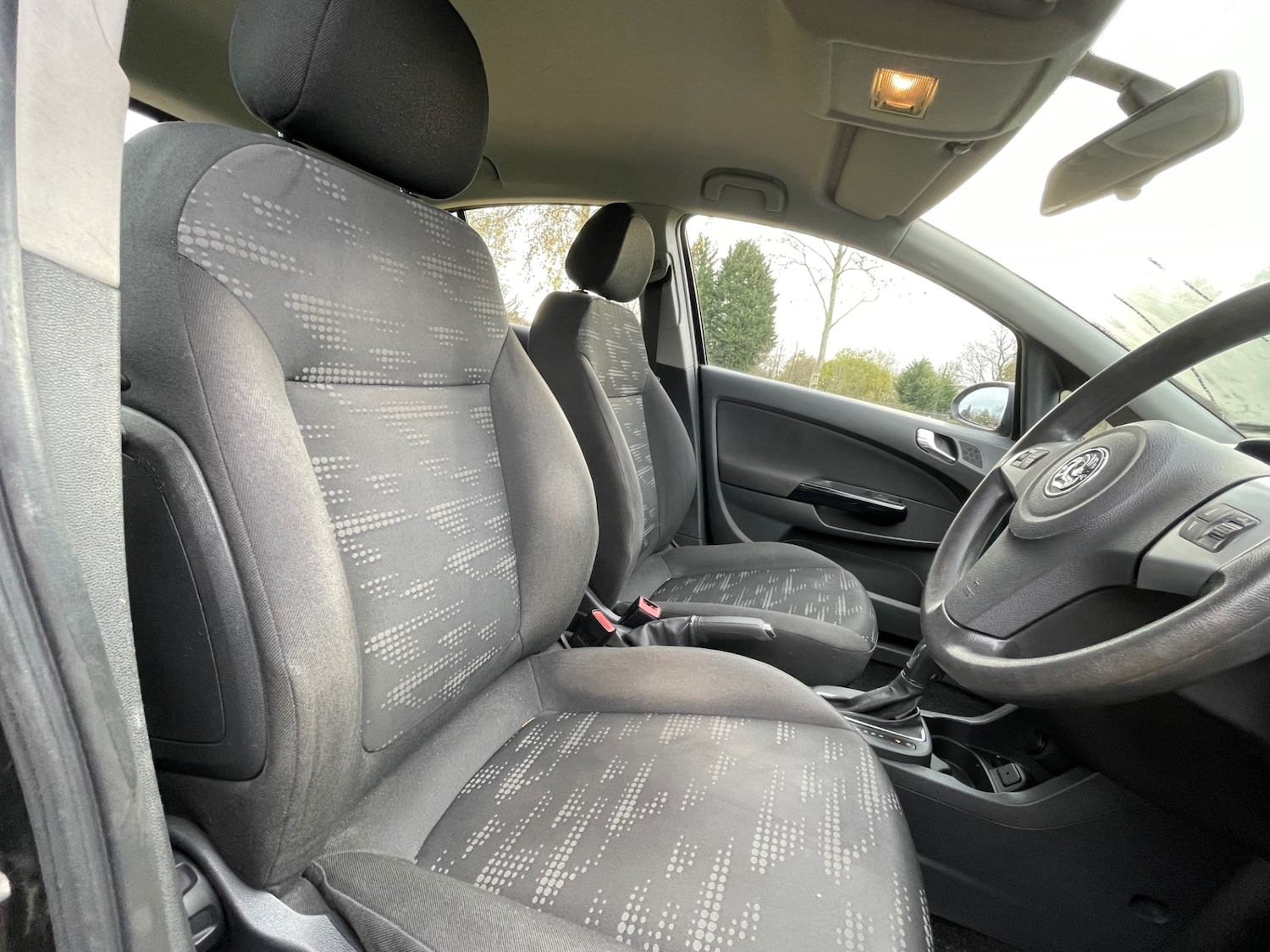 Used Vauxhall Corsa 2011 for sale - 76699726: Photo 9