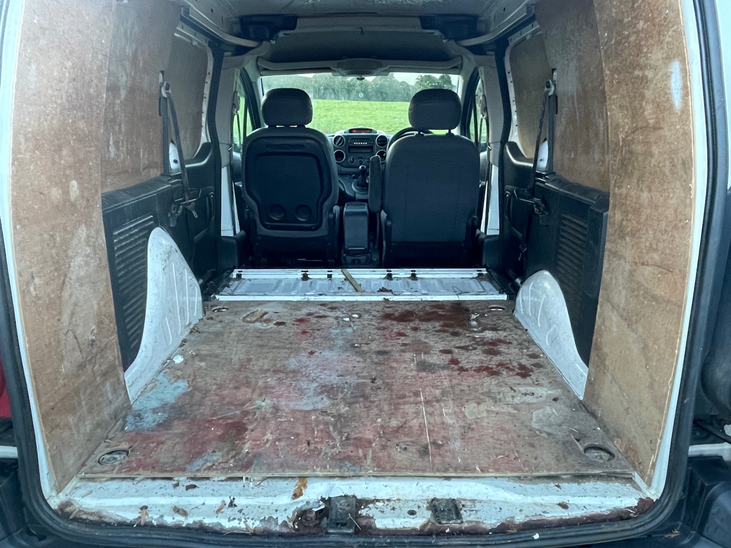 Used Peugeot Partner 2011 for sale - 76275983: Photo 9