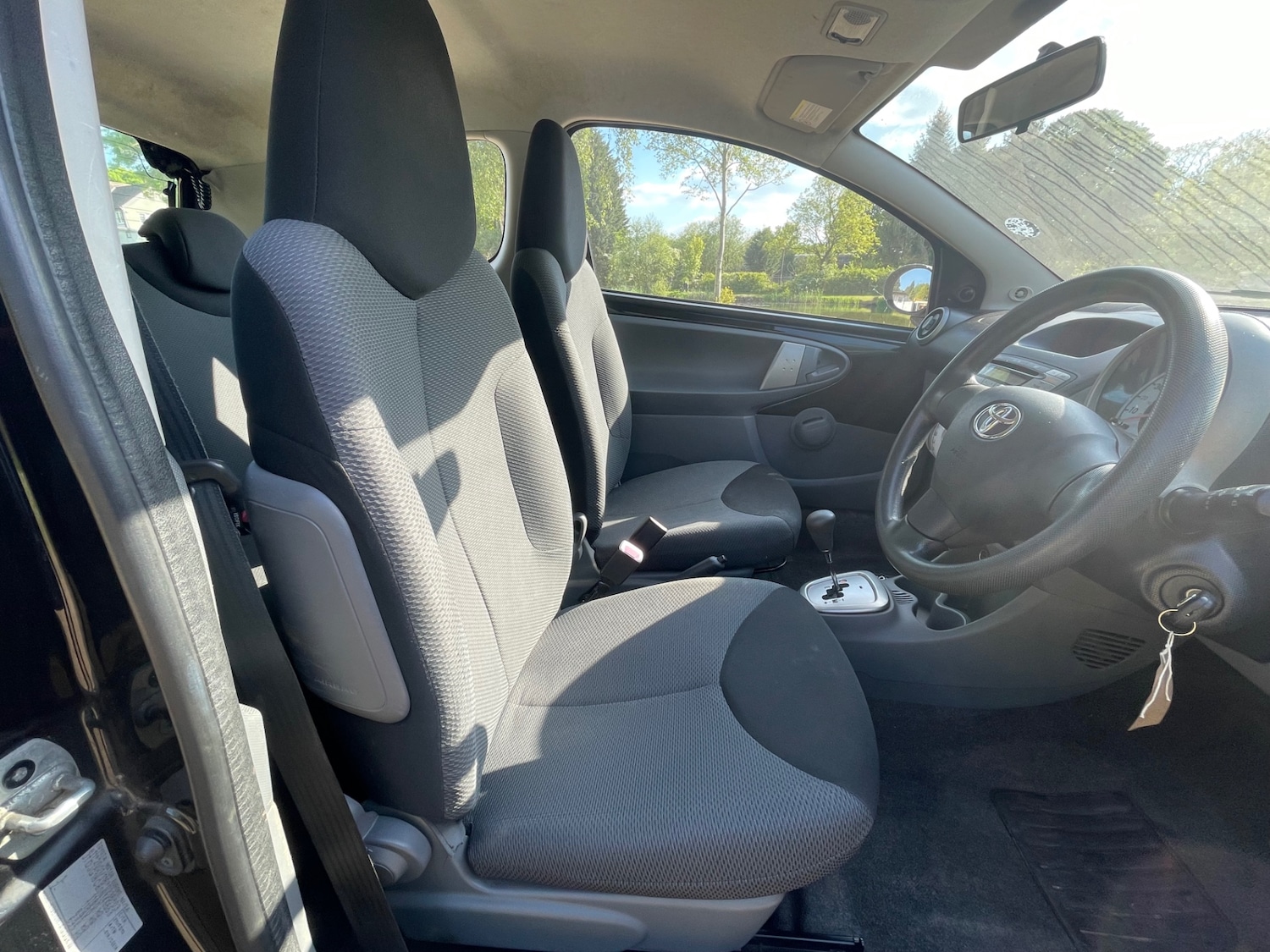 Used Toyota AYGO 2007 for sale - 76314122: Photo 10