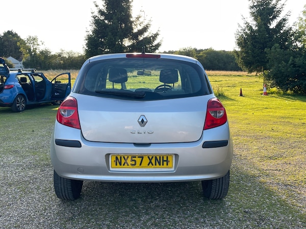 Used Renault Clio 2007 for sale - 76276047: Photo 8