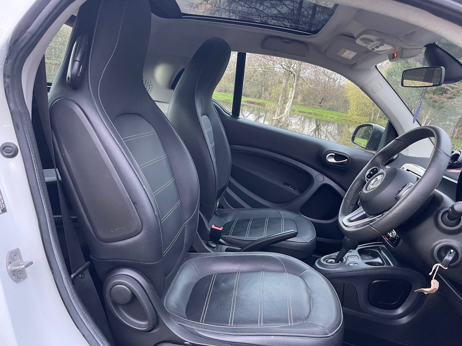 Used smart fortwo 2019 for sale - 76596535: Photo 10