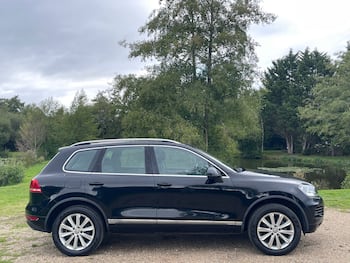 Used Volkswagen Touareg 2012 for sale - 79834983: Photo